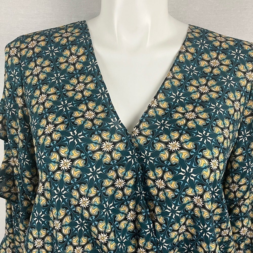 Max Studio Ruffle Blouse - Picture 3 of 11